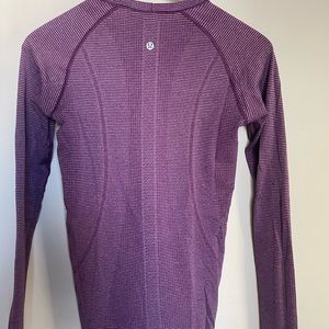 Lulu Lemon run swiftly long sleeve top